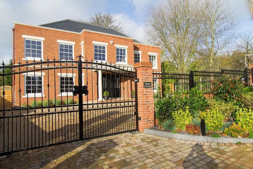 High Road,Chigwell